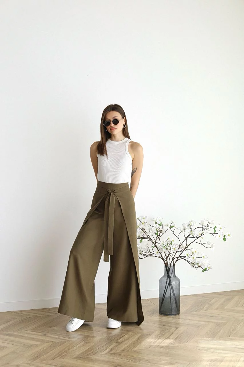 JULIANNA™ LOOSE FIT LINEN TROUSERS